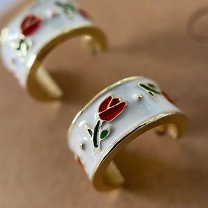 🌷Small hoop earrings in Cloisonné style